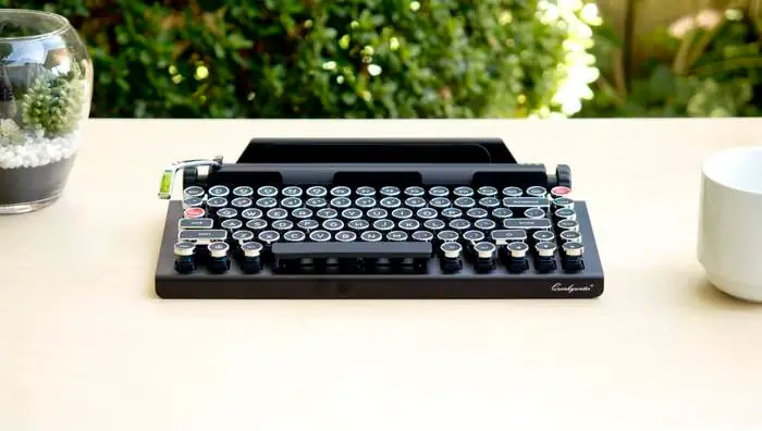 Qwerkywriter